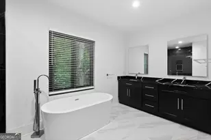 5285 Mount Vernon Pkwy, Sandy Springs, GA 30327 - Photo 17
