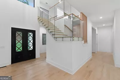 5285 Mount Vernon Parkway, Sandy Springs, GA 30327 - Photo 3