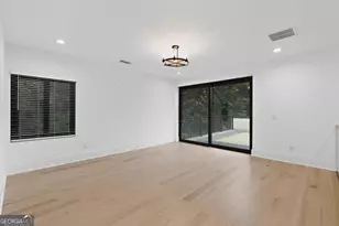 5285 Mount Vernon Pkwy, Sandy Springs, GA 30327 - Photo 25