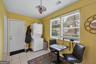 1423 E 40th St, Savannah, GA 31404 - Photo 15