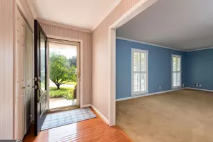 721 Dorsey Cir SW, Lilburn, GA 30047 - Photo 3