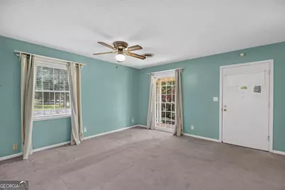 55 E Greenwood Drive, Carrollton, GA 30117 - Photo 7
