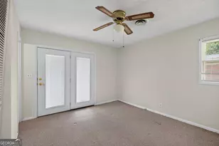 55 E Greenwood Dr, Carrollton, GA 30117 - Photo 15