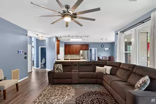 807 Edgeley Ln, Lawrenceville, GA 30044 - Photo 33
