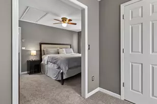 807 Edgeley Ln, Lawrenceville, GA 30044 - Photo 37