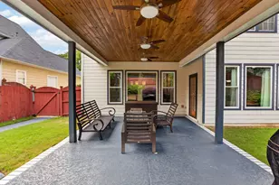 807 Edgeley Ln, Lawrenceville, GA 30044 - Photo 9