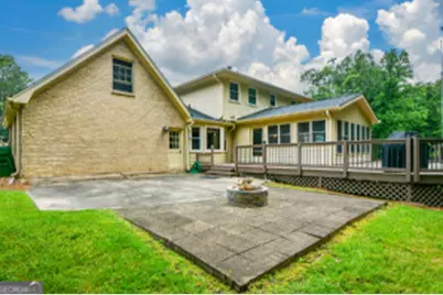 2355 N Peachtree Way, Dunwoody, GA 30338 - Photo 15