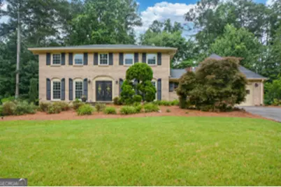2355 N Peachtree Way, Dunwoody, GA 30338 - Photo 1