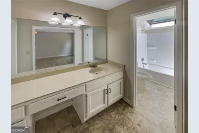 8883 Peppertree Drive, Jonesboro, GA 30238 - Photo 11