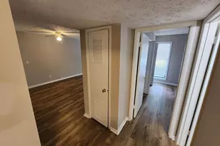 9400 Roberts Dr, Sandy Springs, GA 30350 - Photo 3