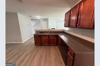 7279 Laurel Creek Drive, Stockbridge, GA 30281 - Photo 11