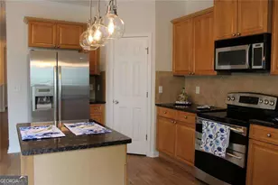 2059 Liberty Ct NW, Atlanta, GA 30318 - Photo 3