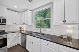 5912 Park Bay Ct, Flowery Branch, GA 30542 - Photo 21