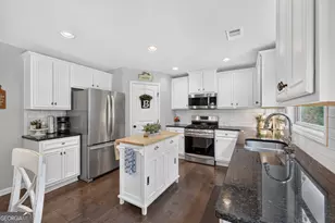 5912 Park Bay Ct, Flowery Branch, GA 30542 - Photo 19