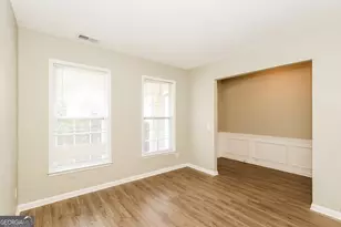 8931 Crest View Cir, Union City, GA 30291 - Photo 3
