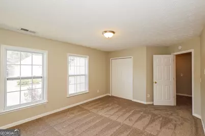 8931 Crestview Circle, Union City, GA 30291 - Photo 15