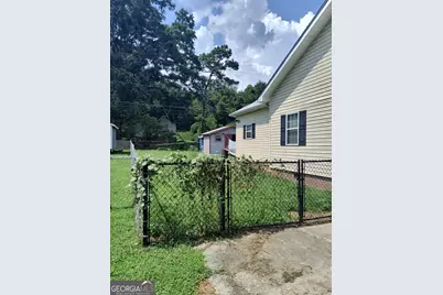 40 E Third Street NE, Shannon, GA 30172 - Photo 15
