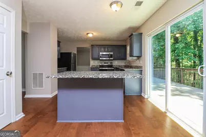 3264 Ashgrove Lane SW, Marietta, GA 30008 - Photo 11