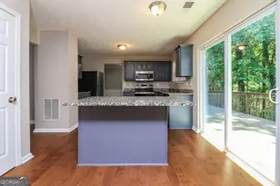 3264 Ashgrove Ln SW, Marietta, GA 30008 - Photo 11
