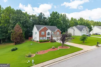 1835 Winding Crossing Trail, Fairburn, GA 30213 - Photo 5
