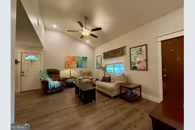 323 Giles Road, Byron, GA 31008 - Photo 13