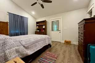 323 Giles Rd, Byron, GA 31008 - Photo 9