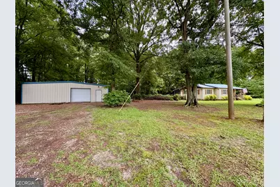 323 Giles Road, Byron, GA 31008 - Photo 17