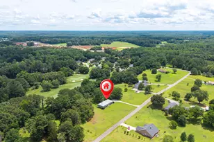1090 Kenway Dr, Watkinsville, GA 30677 - Photo 3