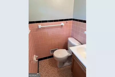 2164 Pemberton Road SW, Atlanta, GA 30331 - Photo 9