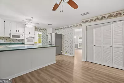 112 Meadows Way, Brunswick, GA 31525 - Photo 15