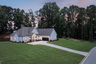 55 Mill Creek Dr, Newnan, GA 30265 - Photo 1
