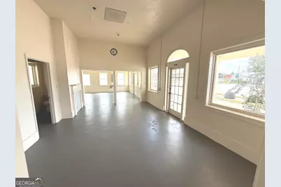 215 E Main Street, Swainsboro, GA 30401 - Photo 11