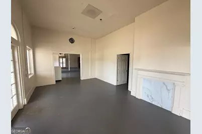 215 E Main Street, Swainsboro, GA 30401 - Photo 13