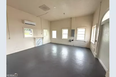 215 E Main Street, Swainsboro, GA 30401 - Photo 7