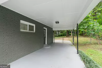 2324 Elmwood Circle SE, Atlanta, GA 30339 - Photo 17