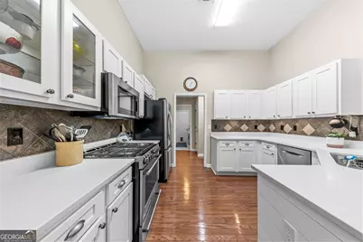 4652 Devencrest Lane, Buford, GA 30519 - Photo 31