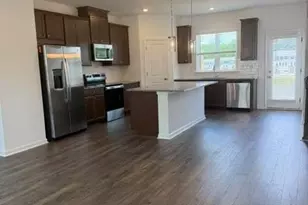 2829 Rosehall Wy, Lawrenceville, GA 30044 - Photo 5