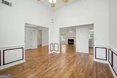 165 Crescent Circle, Newnan, GA 30265 - Photo 11