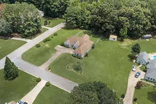 165 Crescent Cir, Newnan, GA 30265 - Photo 43