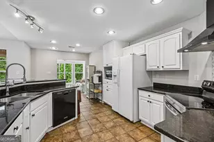 79 Driftwood Ct, Newnan, GA 30263 - Photo 11
