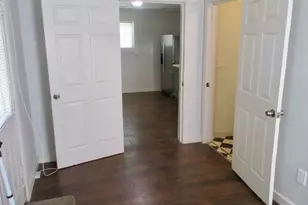 824 White St, Griffin, GA 30223 - Photo 9