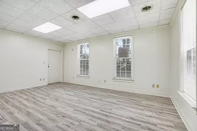8375 Dunwoody Place, Sandy Springs, GA 30350 - Photo 9