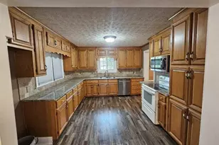1505 Old Loganville Rd, Loganville, GA 30052 - Photo 7