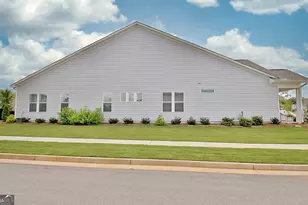 93 Club Cresswind Dr, Newnan, GA 30263 - Photo 69
