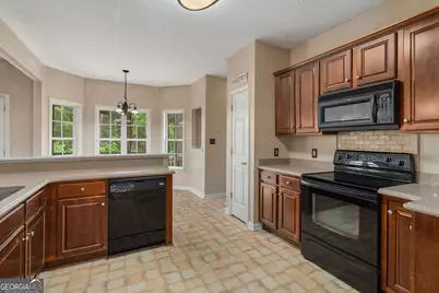 141 Masters Cove, Macon, GA 31211 - Photo 9