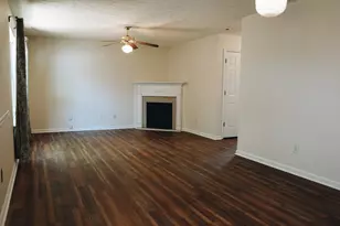 1139 Dunaway Dr, McDonough, GA 30253 - Photo 3