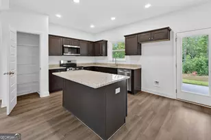 335 Yancey Rd, Covington, GA 30014 - Photo 7