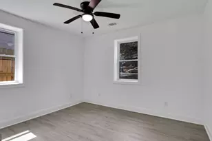 1318 Graymont Dr SW, Atlanta, GA 30310 - Photo 9