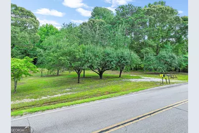 884 Dolly Nixon Road, Senoia, GA 30276 - Photo 1