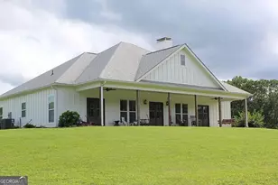 94 Race Track Rd, The Rock, GA 30285 - Photo 1